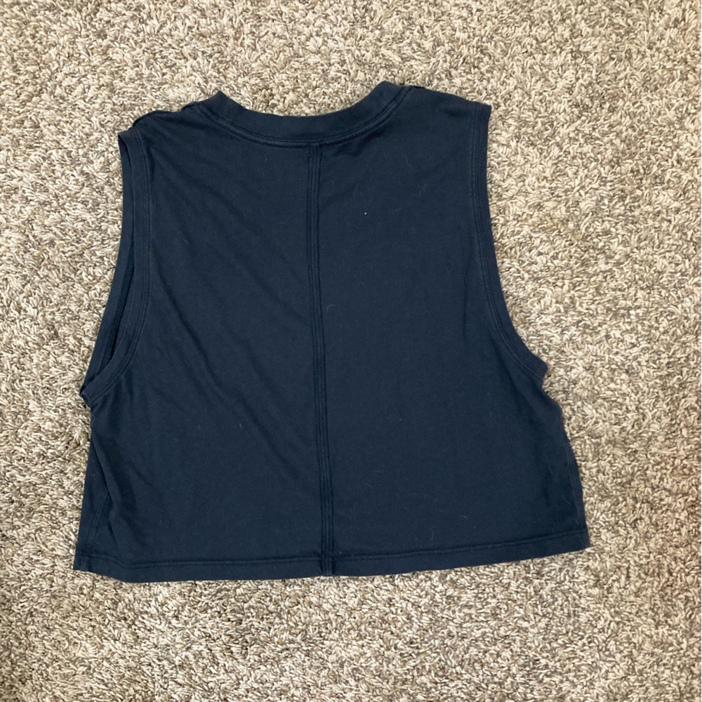 Lululemon crop tank